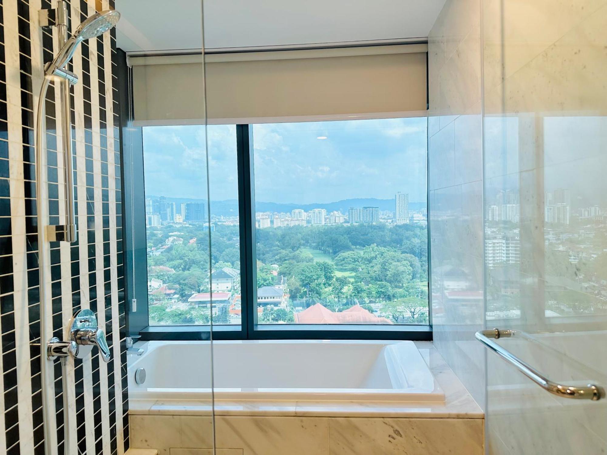 Crystal Suite At Eaton Klcc Kuala Lumpur Bagian luar foto