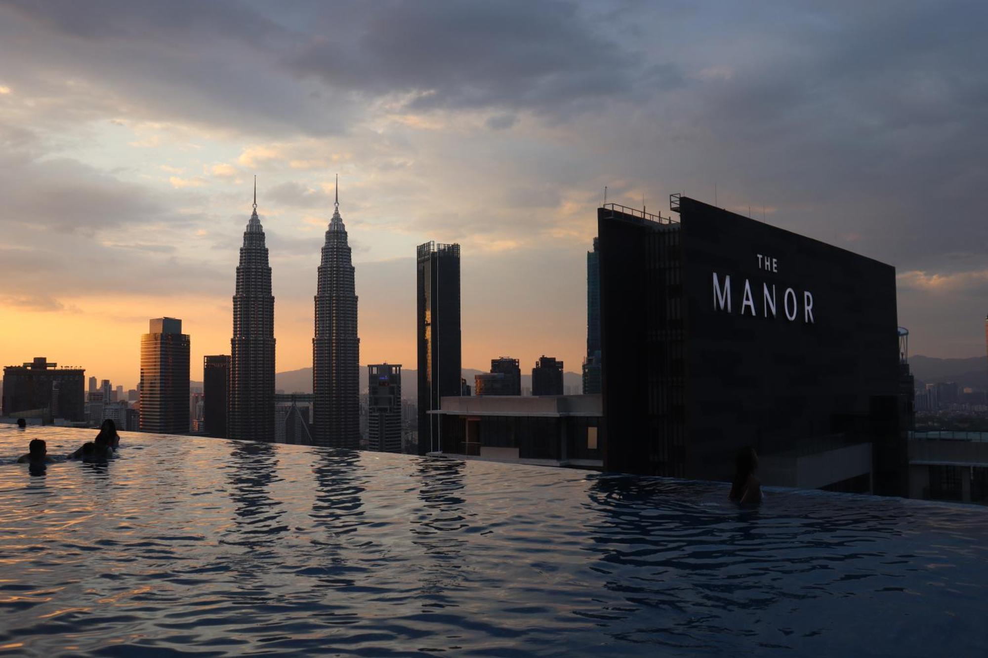 Crystal Suite At Eaton Klcc Kuala Lumpur Bagian luar foto