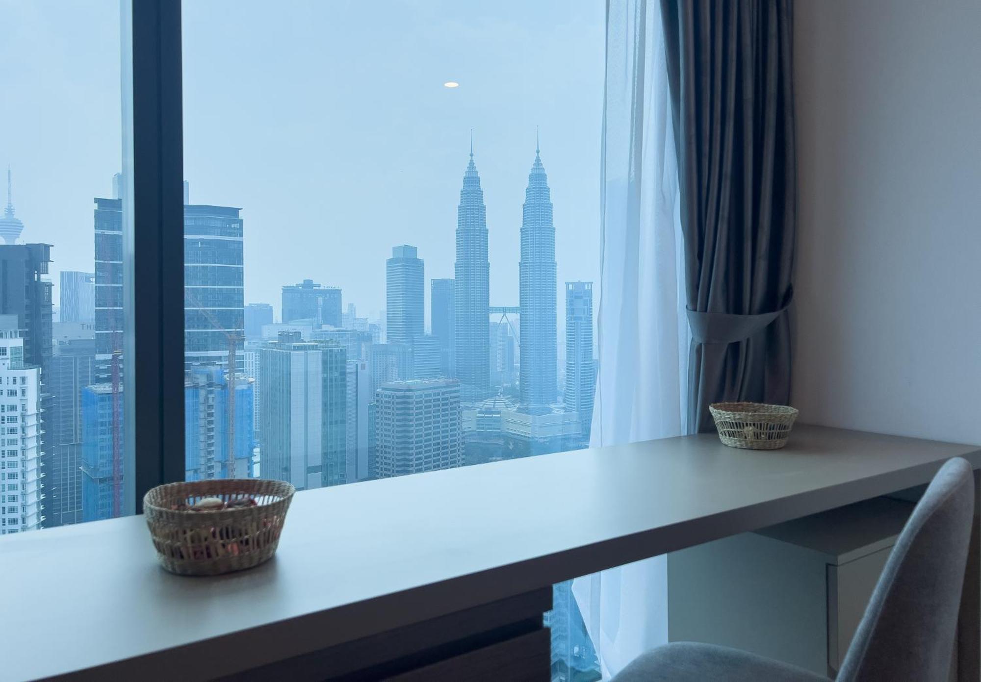Crystal Suite At Eaton Klcc Kuala Lumpur Bagian luar foto