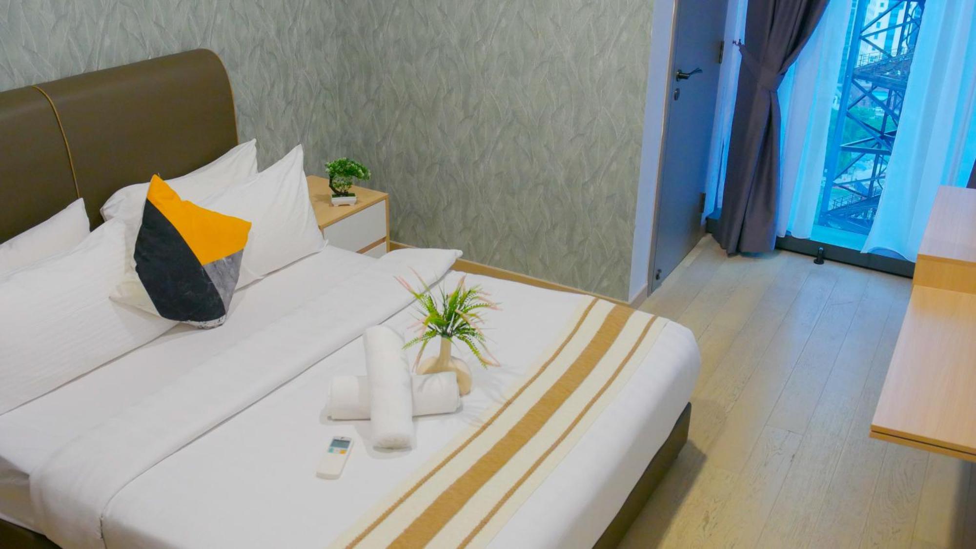 Crystal Suite At Eaton Klcc Kuala Lumpur Bagian luar foto